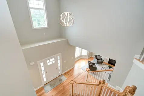 16 Nirvana Drive Salem NH 03079