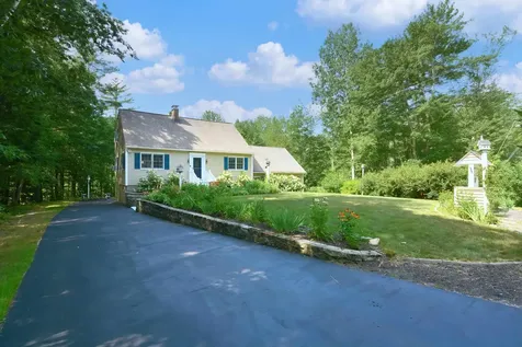 391 Whitehall Road Hooksett NH 03106