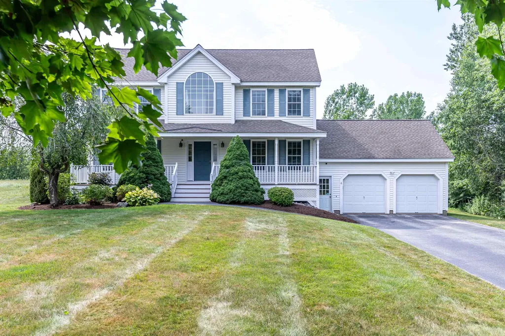 6 Cherrywood Drive Nashua NH 03062