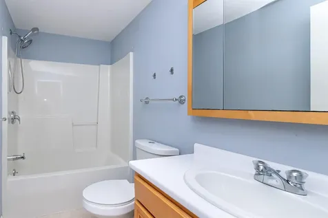6 Cherrywood Drive Nashua NH 03062