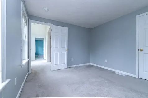6 Cherrywood Drive Nashua NH 03062