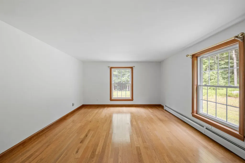 47 Dale Road Sandwich NH 03227