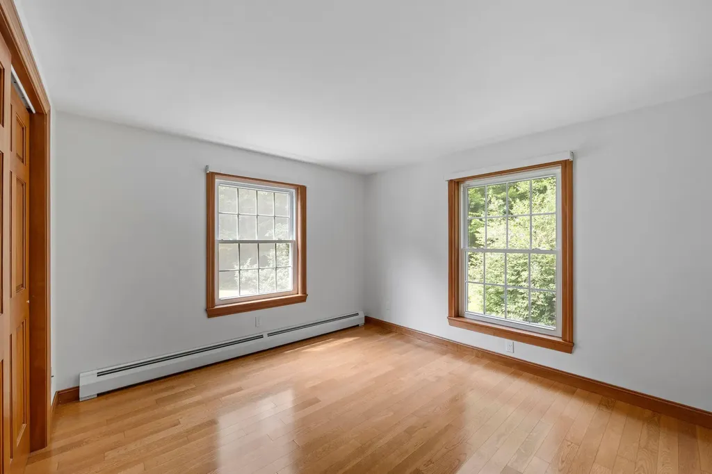 47 Dale Road Sandwich NH 03227