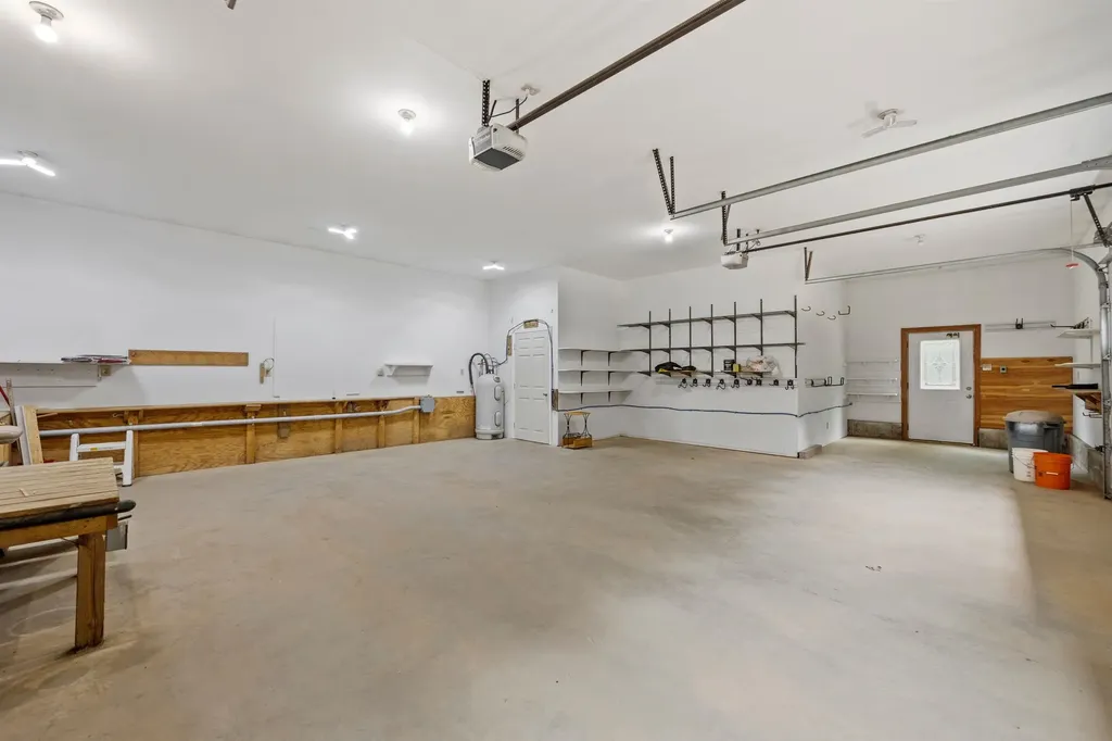 47 Dale Road Sandwich NH 03227