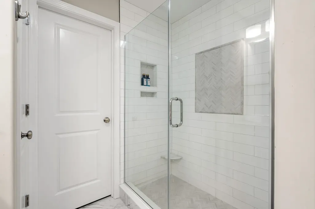 14 Churchill Drive Hooksett NH 03106