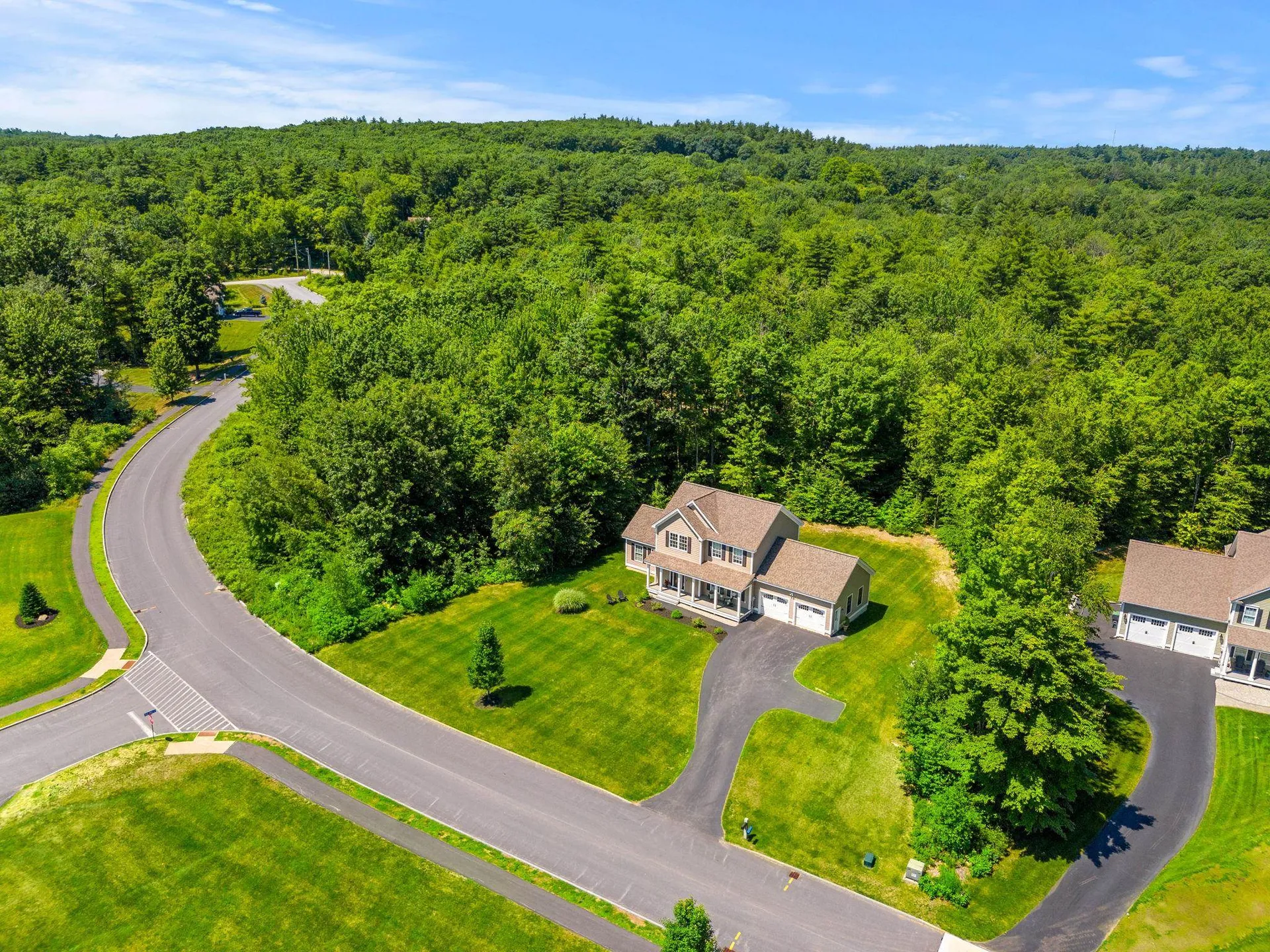 14 Churchill Drive Hooksett NH 03106