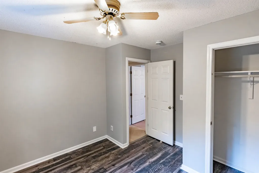 42 Arron Road Piermont NH 03779