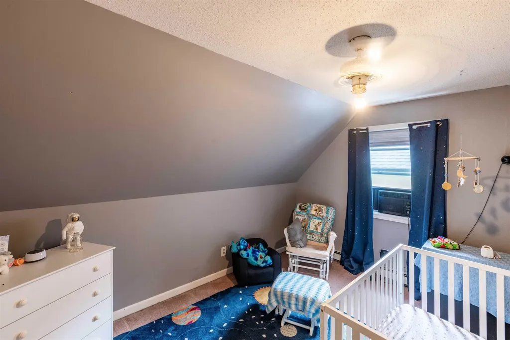 42 Arron Road Piermont NH 03779