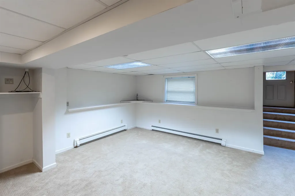 42 Arron Road Piermont NH 03779