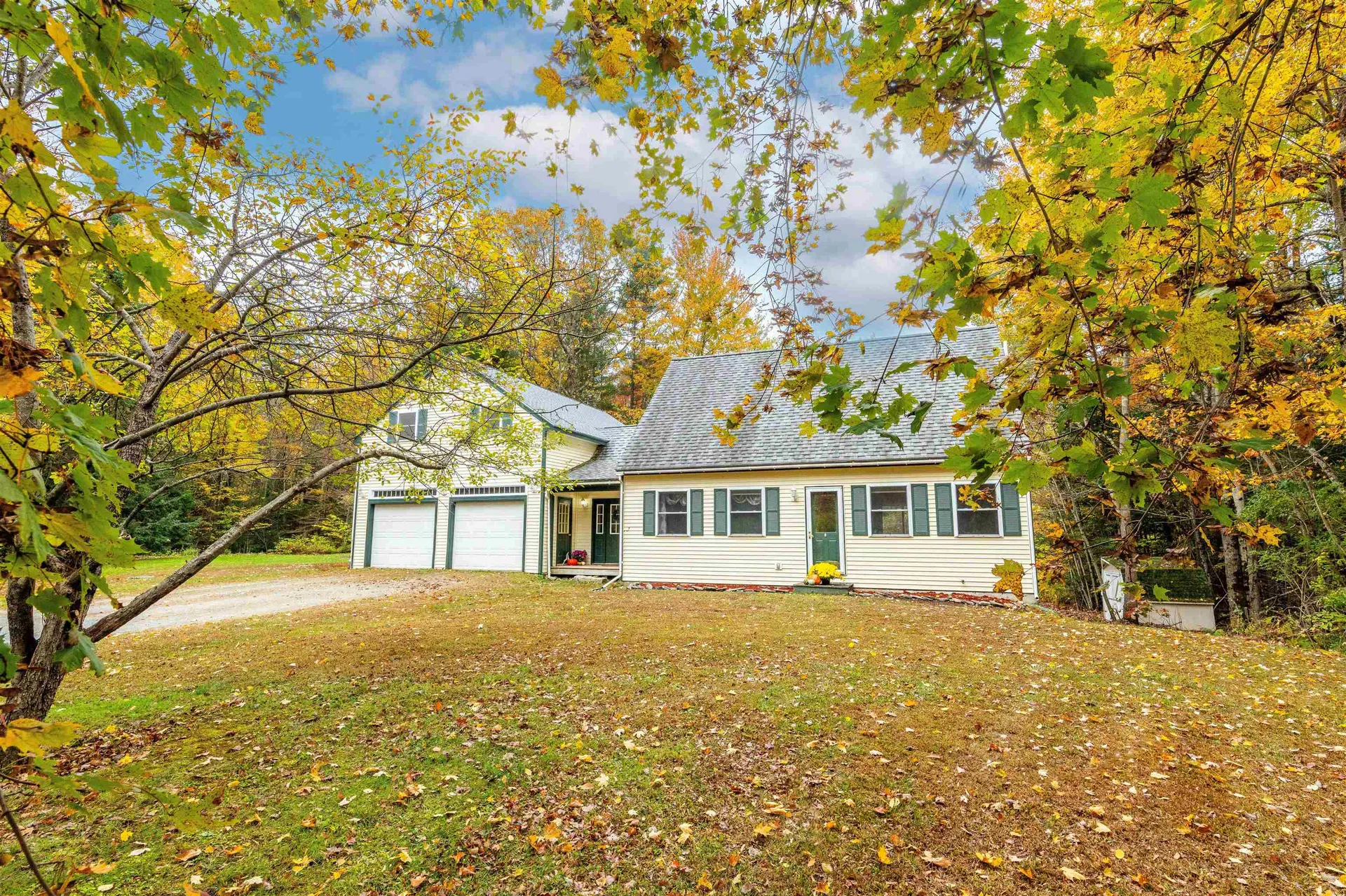 42 Arron Road Piermont NH 03779