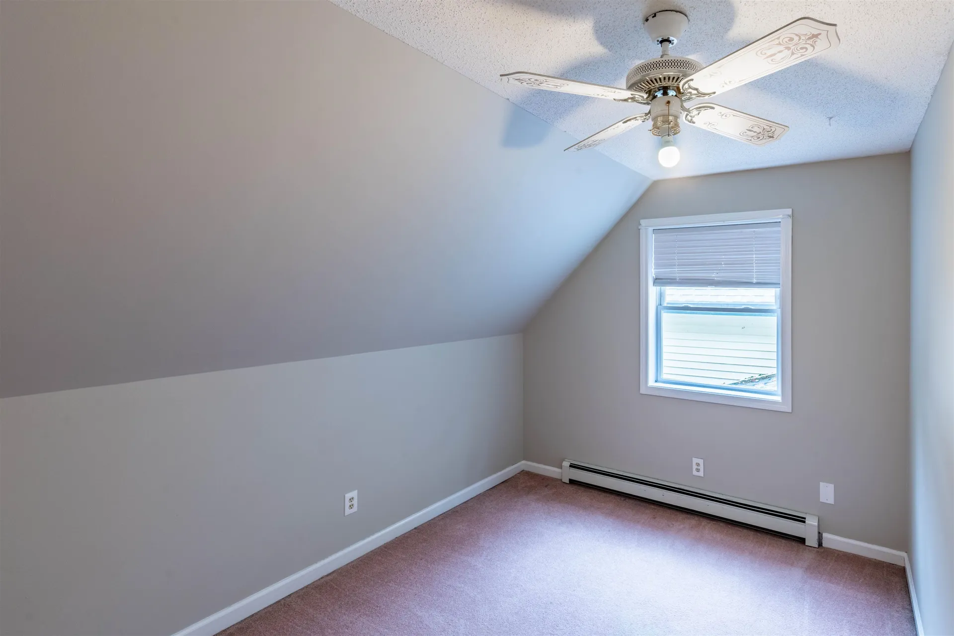 42 Arron Road Piermont NH 03779