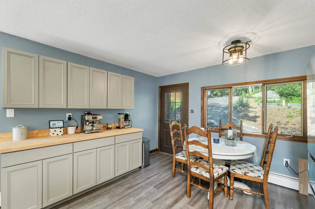 122 Toltec Point Road Moultonborough NH 03254