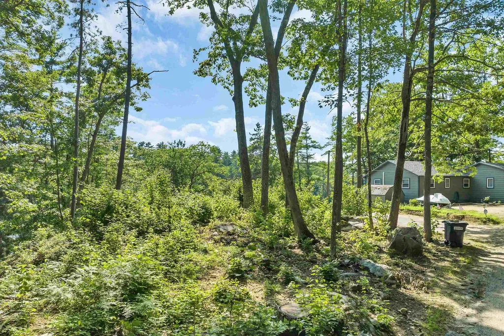 122 Toltec Point Road Moultonborough NH 03254