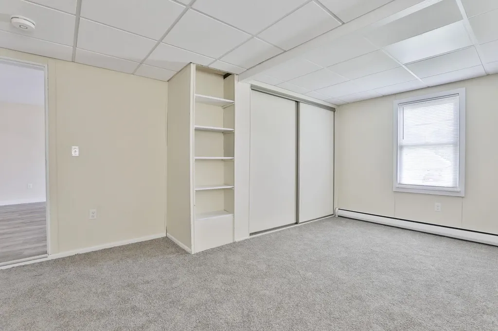 166 Rockingham Road Auburn NH 03032