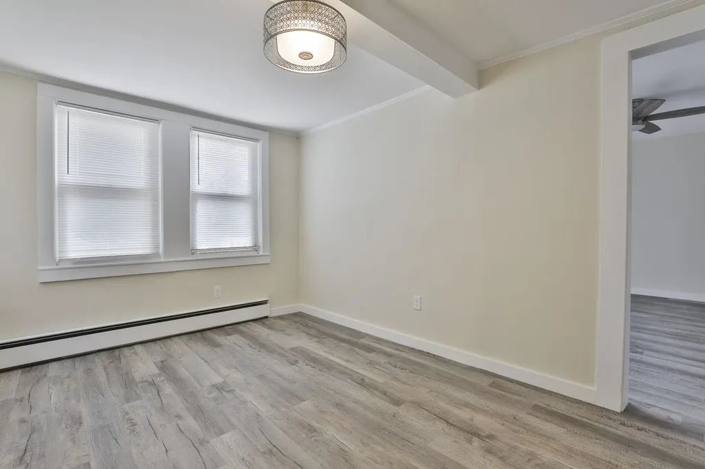 166 Rockingham Road Auburn NH 03032