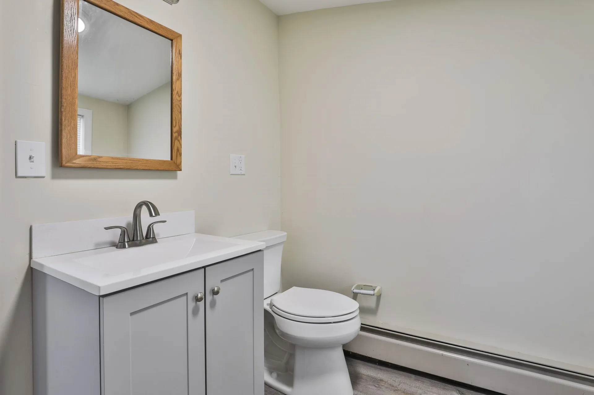 166 Rockingham Road Auburn NH 03032