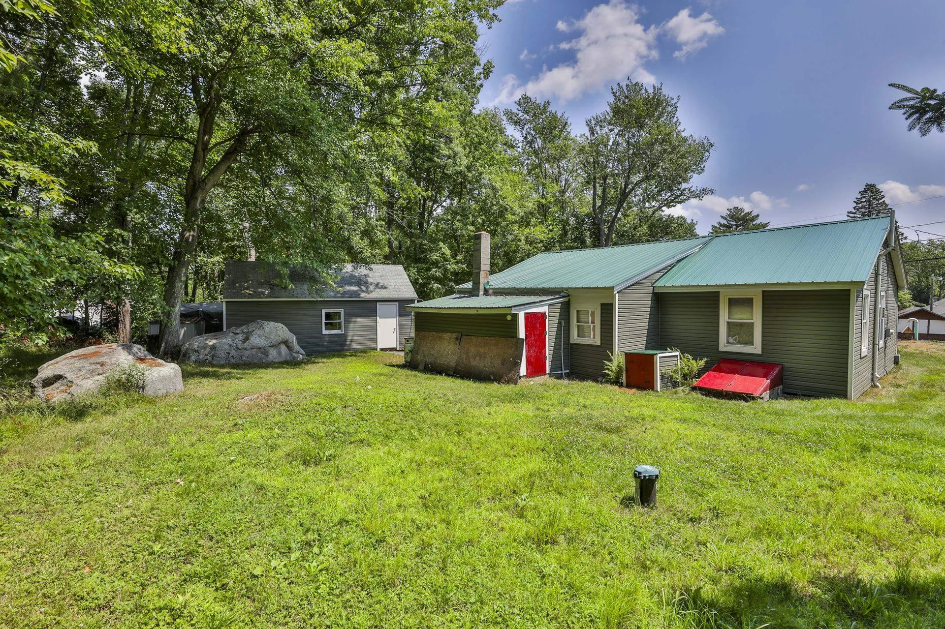 166 Rockingham Road Auburn NH 03032
