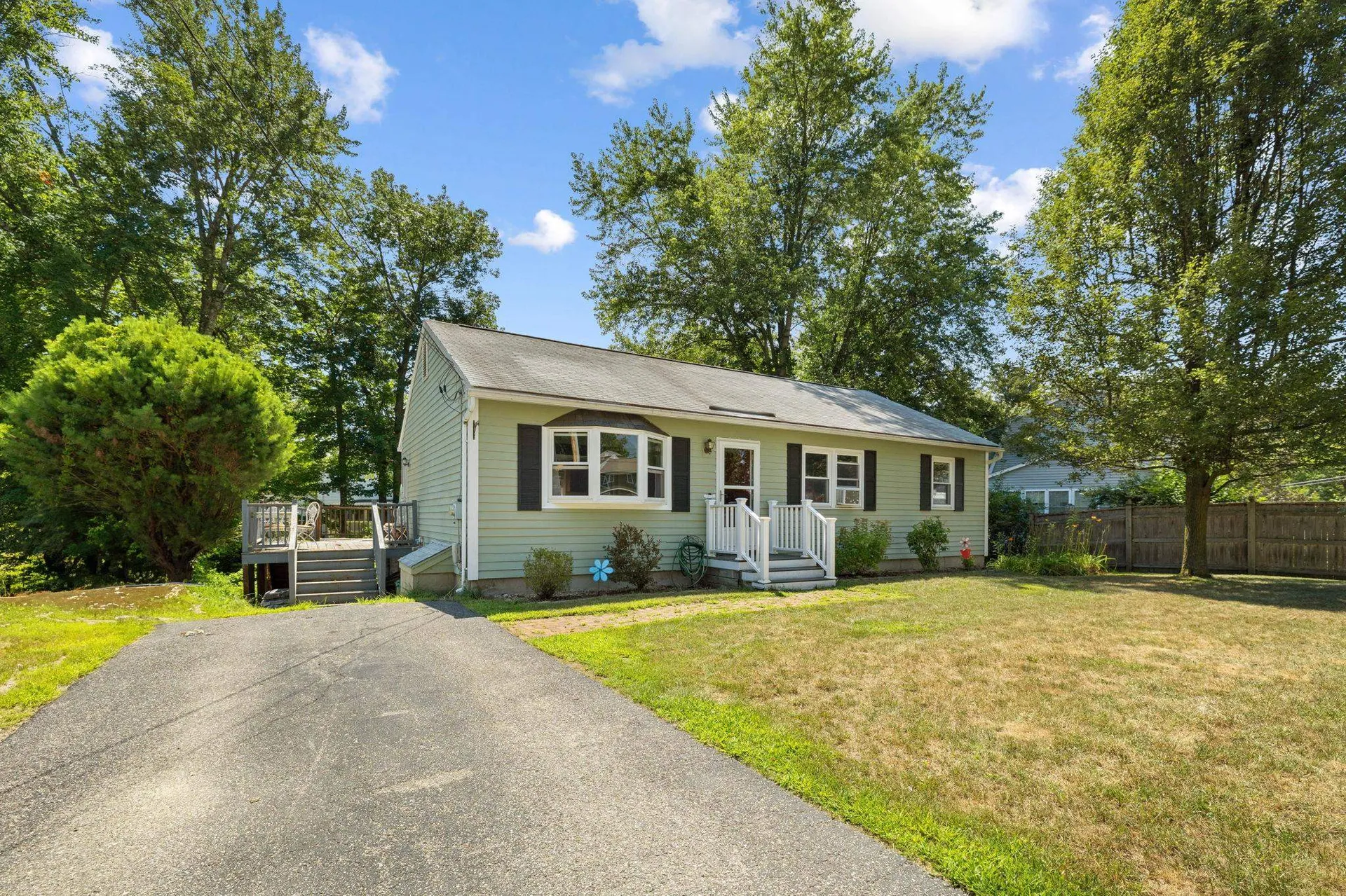 155 Hills Ferry Road Nashua NH 03064