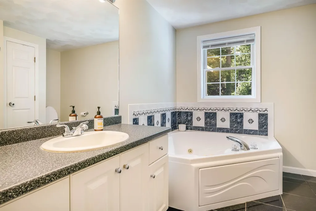 60 Nathaniel Drive Portsmouth NH 03801