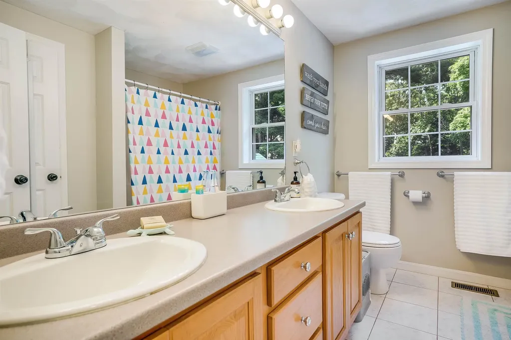 60 Nathaniel Drive Portsmouth NH 03801