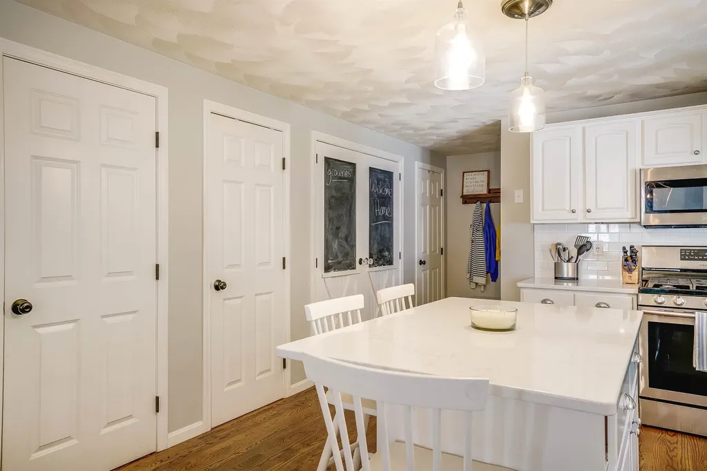 60 Nathaniel Drive Portsmouth NH 03801