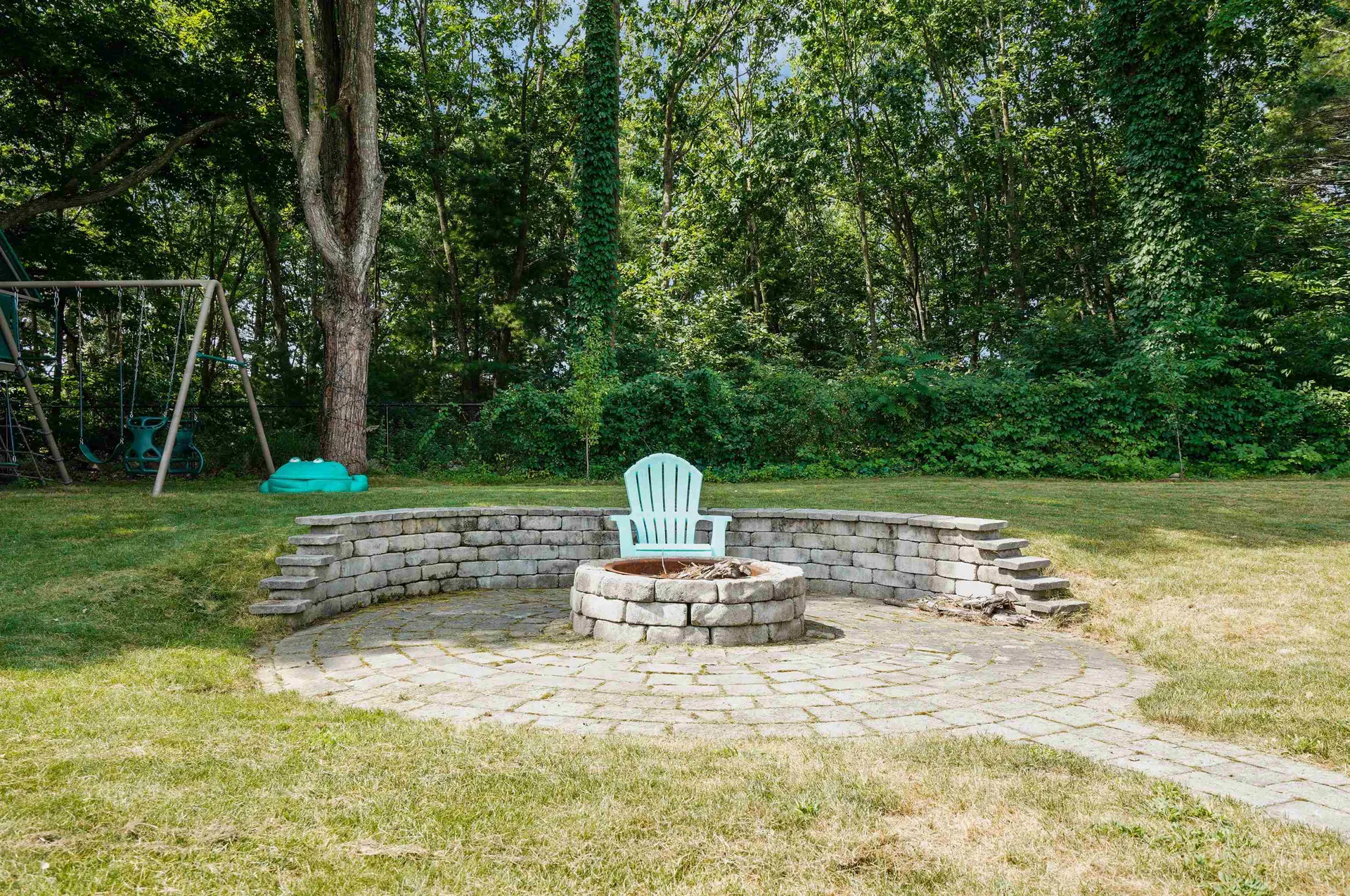 60 Nathaniel Drive Portsmouth NH 03801