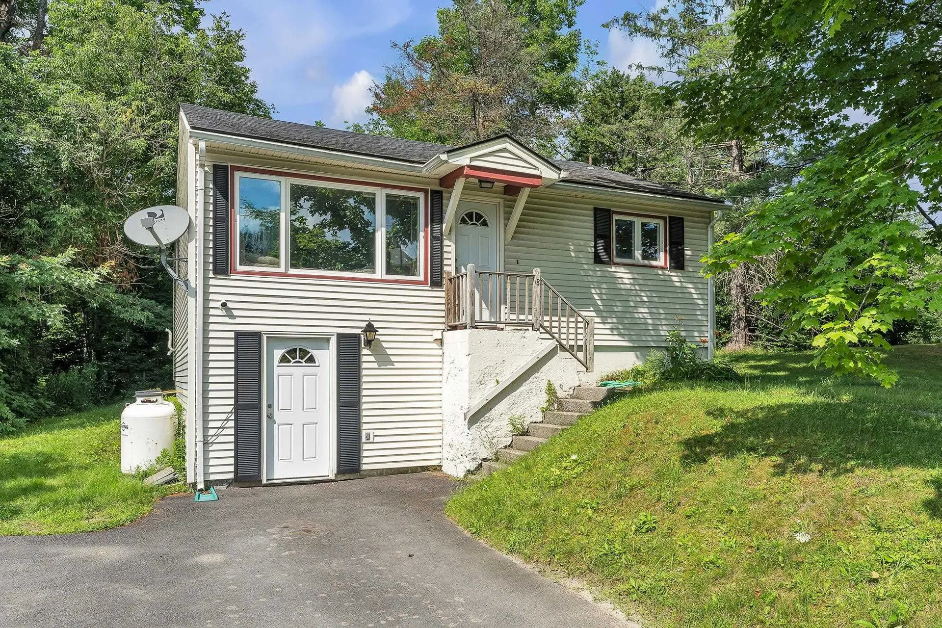8 Lague Drive Montpelier VT 05602