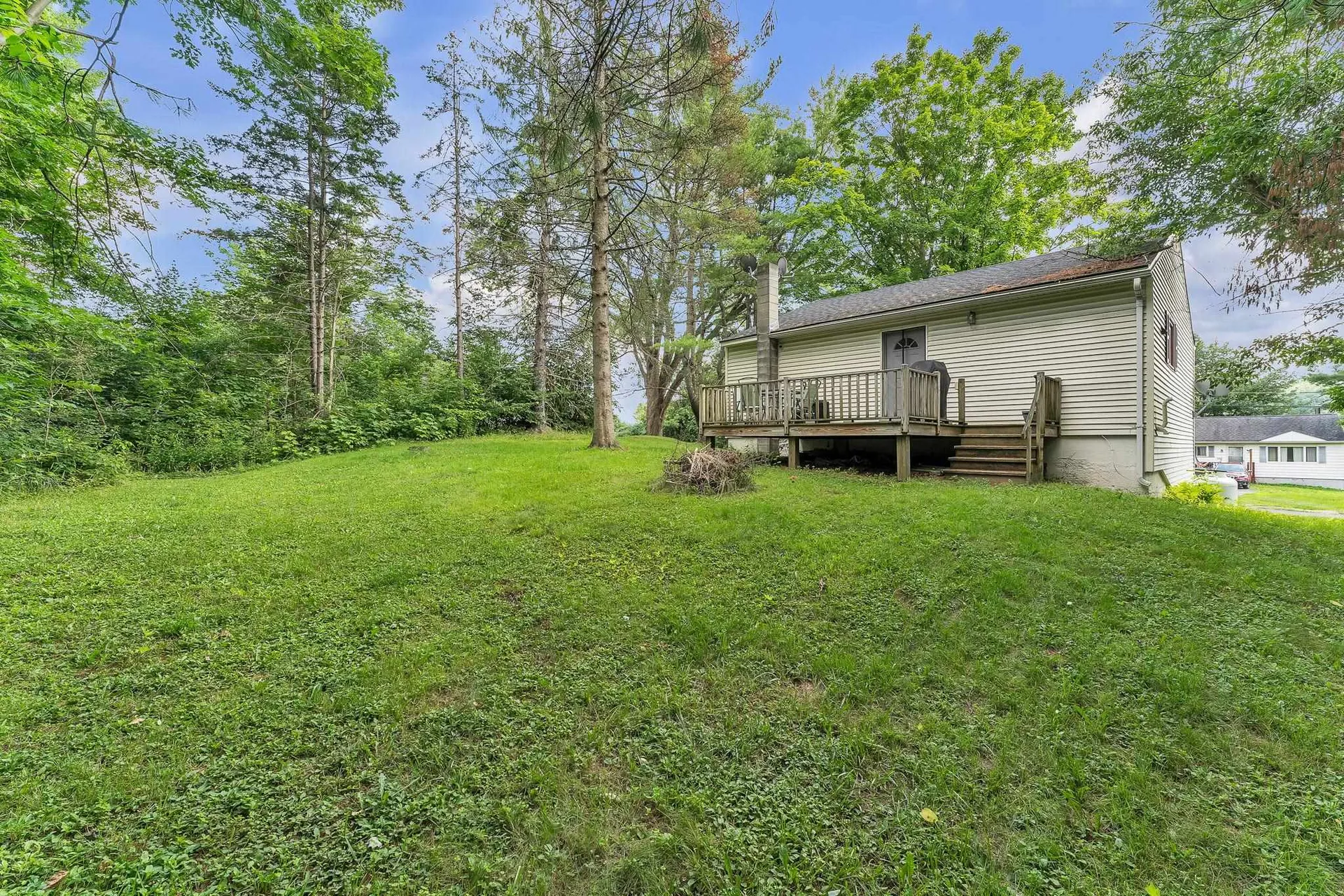 8 Lague Drive Montpelier VT 05602