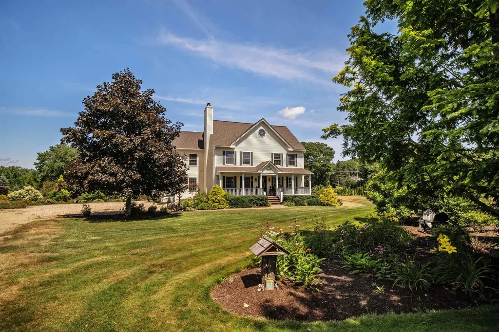 177 Sandown Road Chester NH 03036