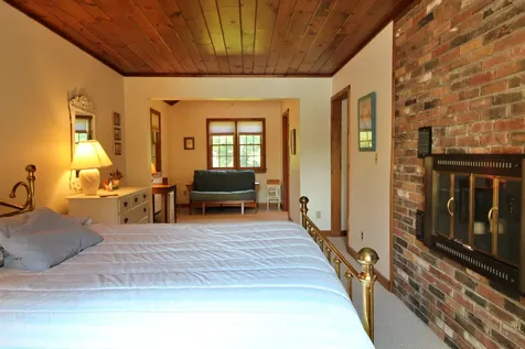 194 Lighthouse Point Road Isle La Motte VT 05463