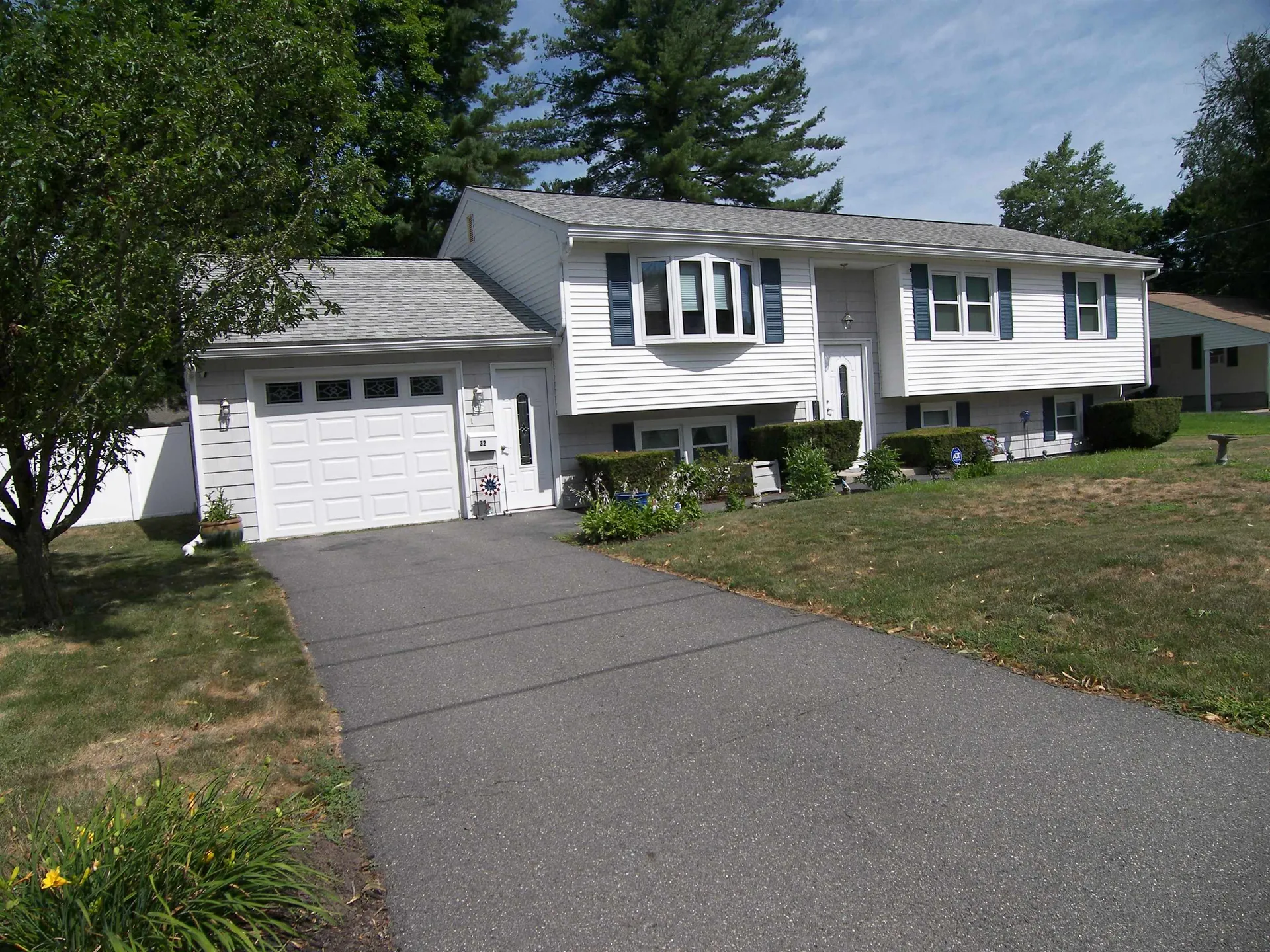 32 Watson Street Nashua NH 03064