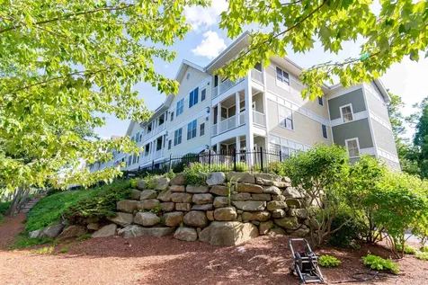 55 River Front Drive Manchester NH 03102