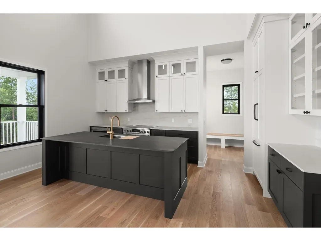 51 Barn Road South Burlington VT 05403