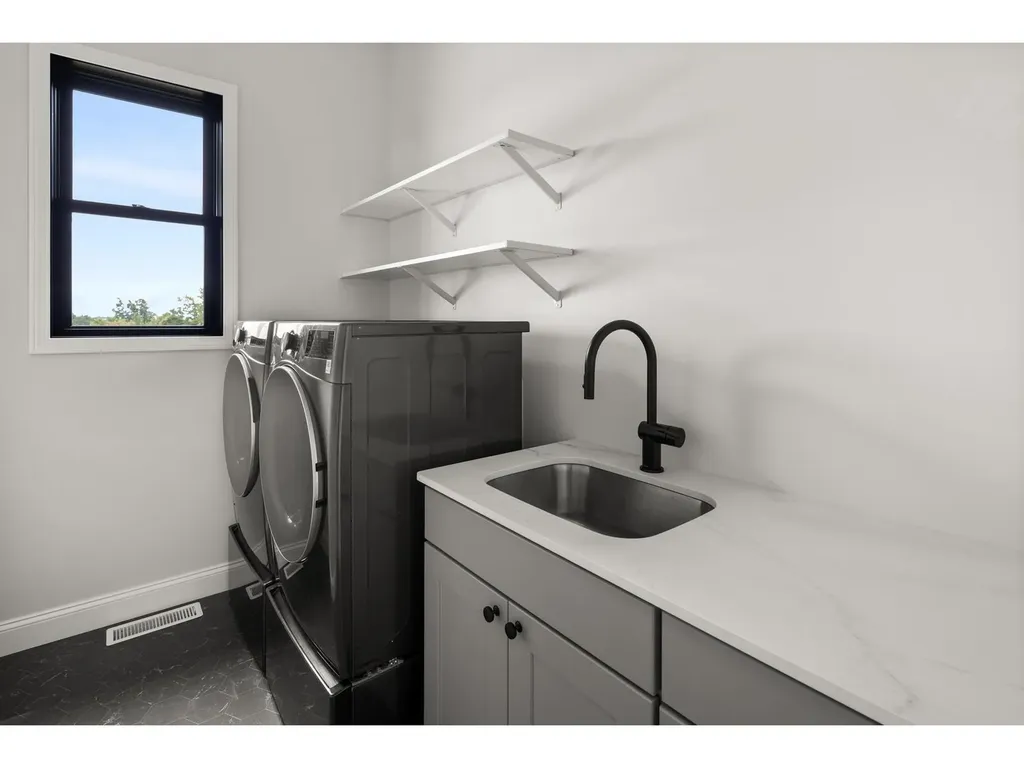 51 Barn Road South Burlington VT 05403