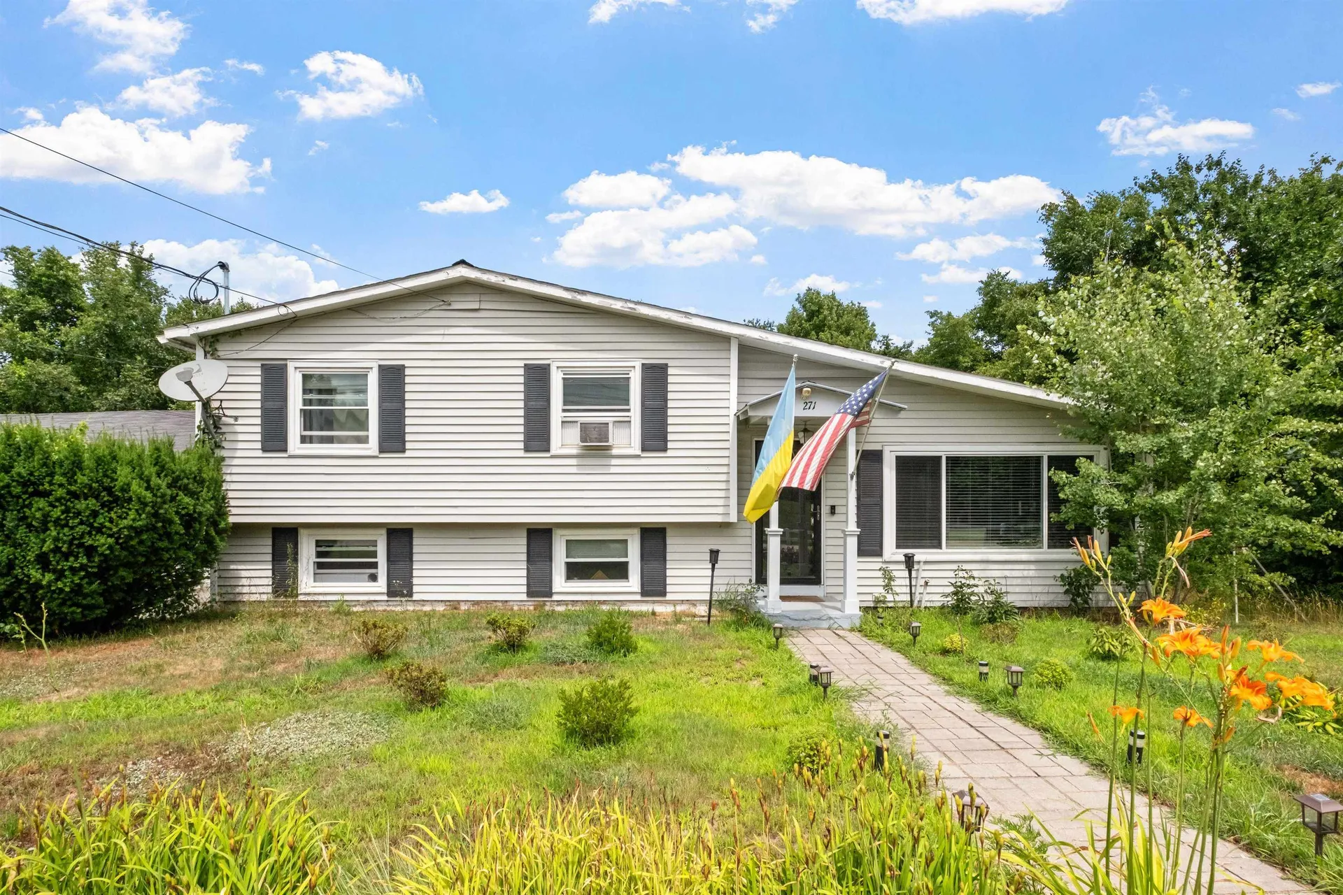 271 River Road Bow NH 03304