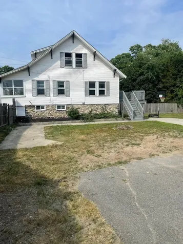 10 Millville Street Salem NH 03079