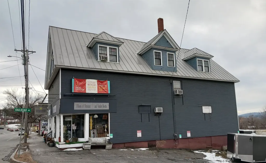 35 South Main Street Lebanon NH 03784