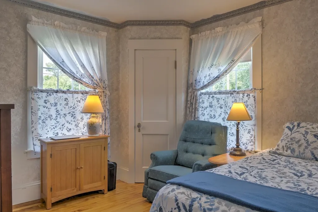 281 Park Avenue Keene NH 03431