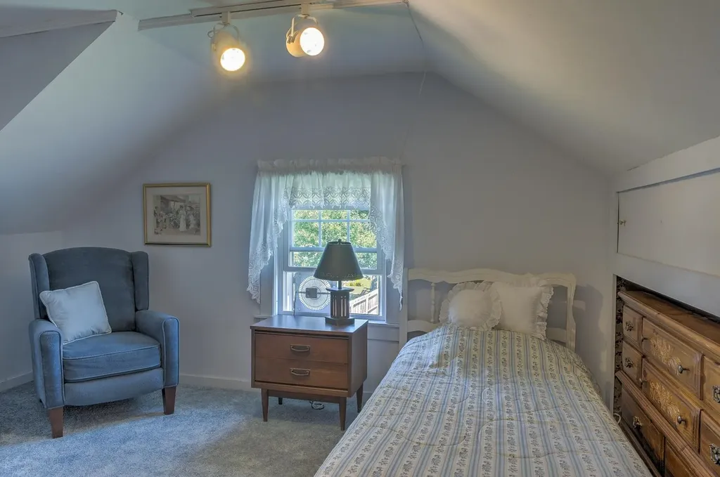 281 Park Avenue Keene NH 03431