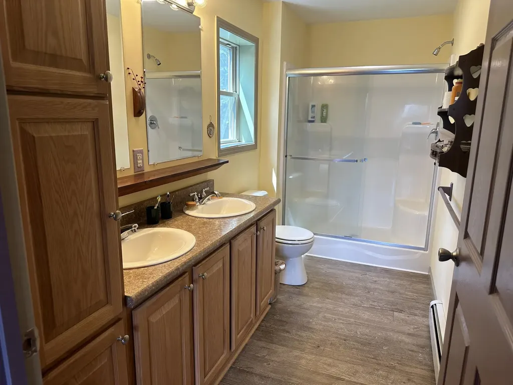 1289 James Road Weybridge VT 05753