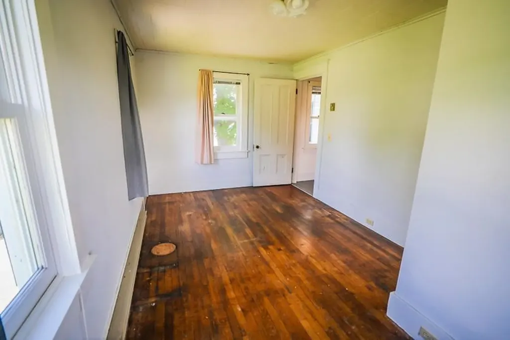 1227 East Shore Drive Isle La Motte VT 05463