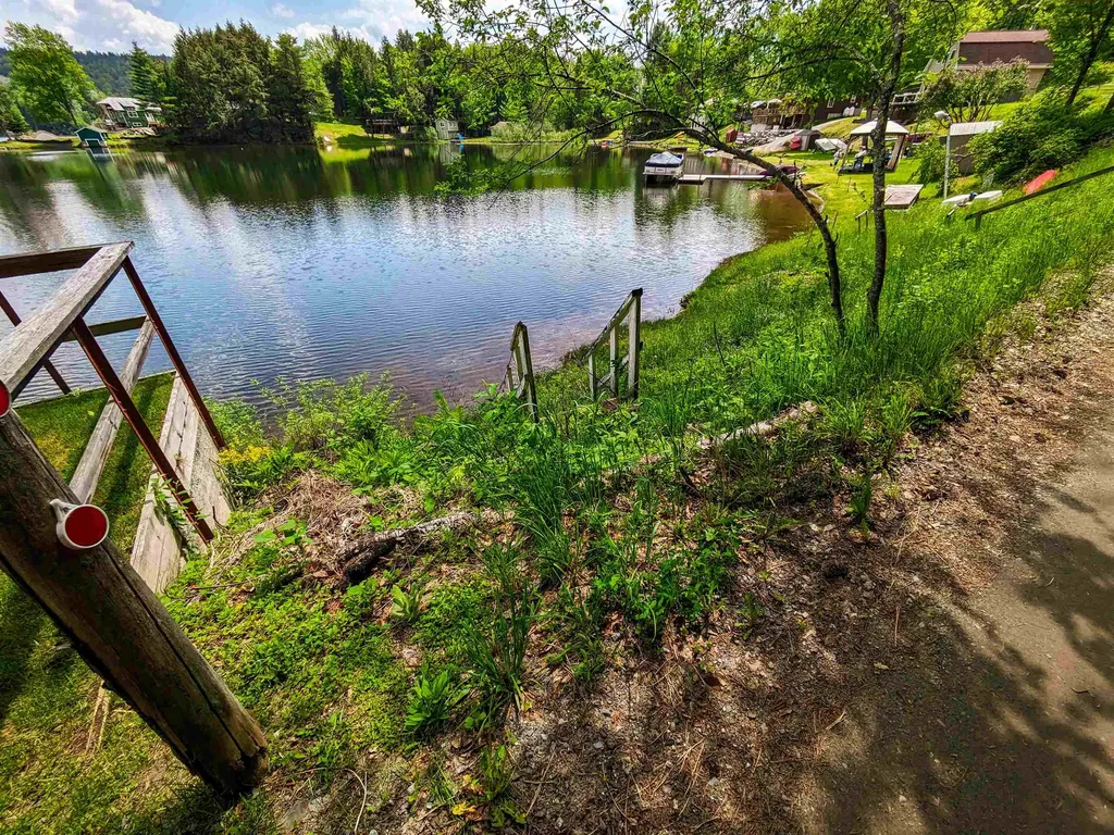 321 Herricks Cove Road Woodbury VT 05650