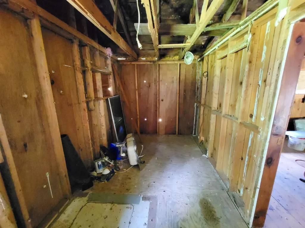 321 Herricks Cove Road Woodbury VT 05650