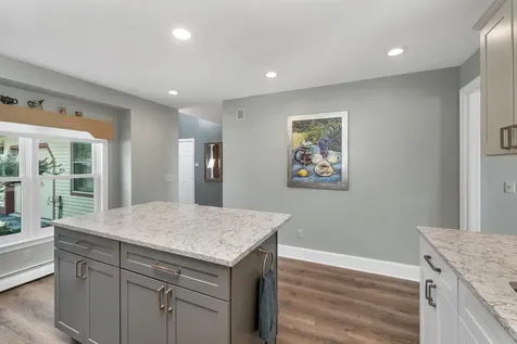 1 Highland Ridge New London NH 03257