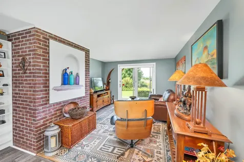 1 Highland Ridge New London NH 03257