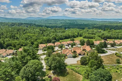 1 Highland Ridge New London NH 03257