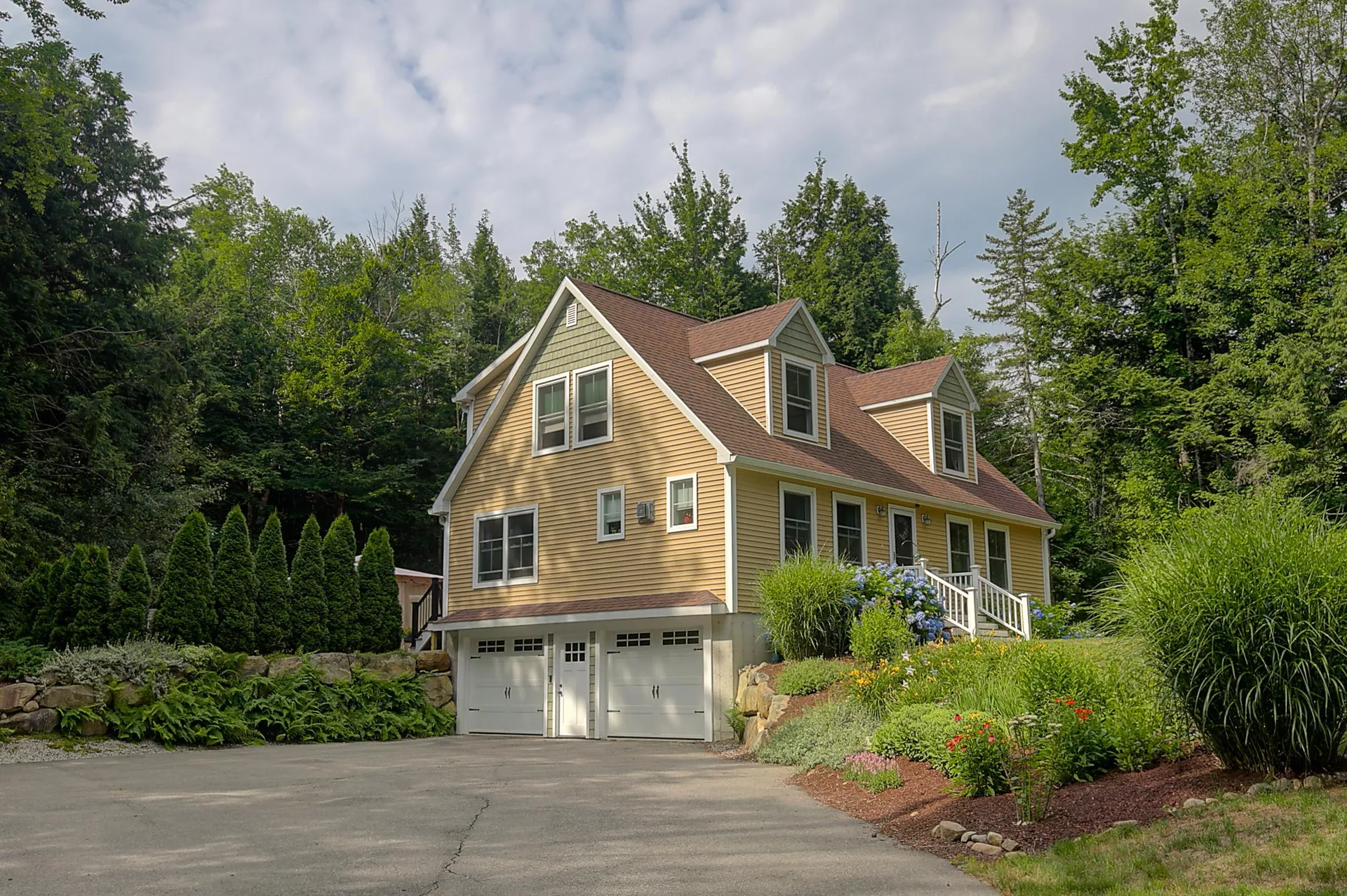 5 Swift River Circle Albany NH 03818