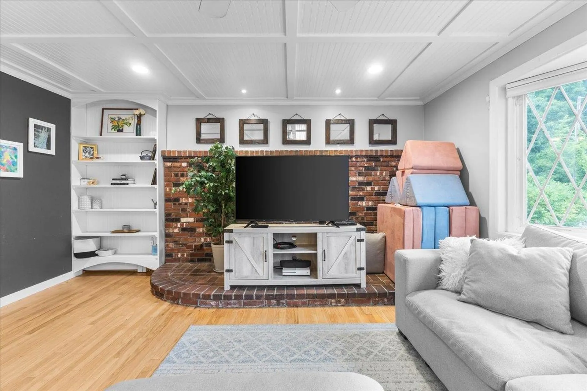 48 Orchard Terrace Winooski VT 05404