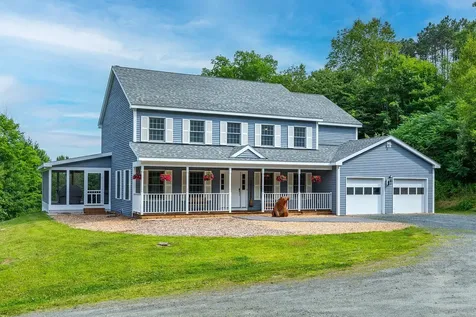 65 County Road Hartland VT 05048