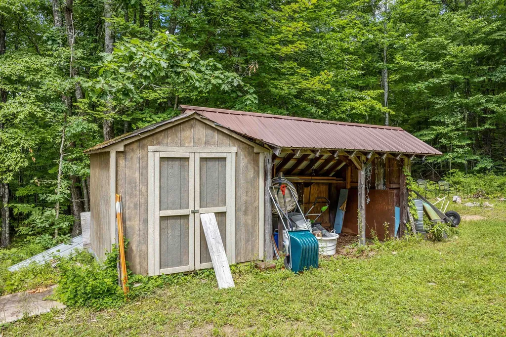 1041 Battle Street Webster NH 03303